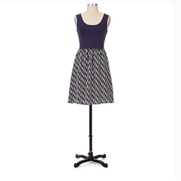Anthropologie Dresses & Skirts - Anthropologie Fei Navy & Ivory Tank Dress